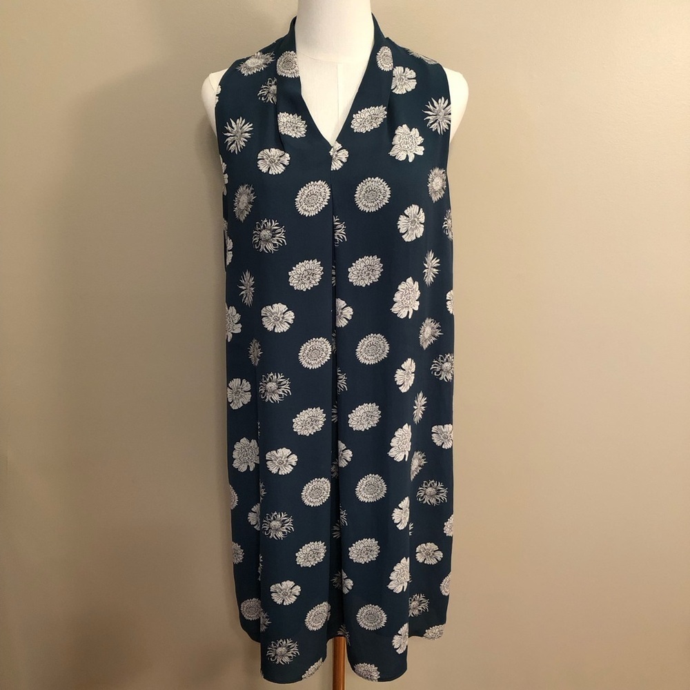 Philosophy Floral Dress in Green and Off White Size S